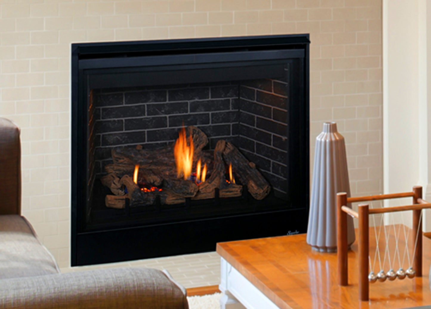 Superior DRT3500 Series 40" Direct Vent Traditional Fireplace with Charred Oak Logs, Natural Gas (DRT3540DEN-C) (F3905)